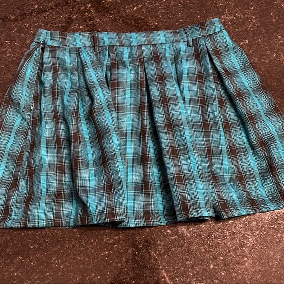 Hot Topic skirt Size XL - Picture 2 of 3